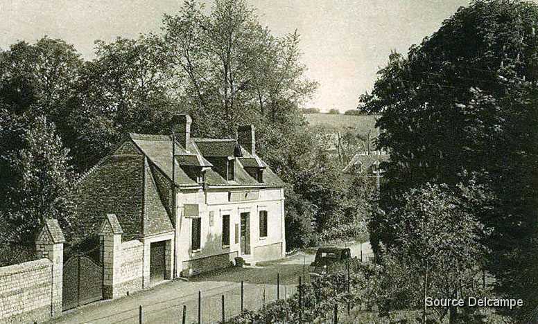 27 Connelles.jpg